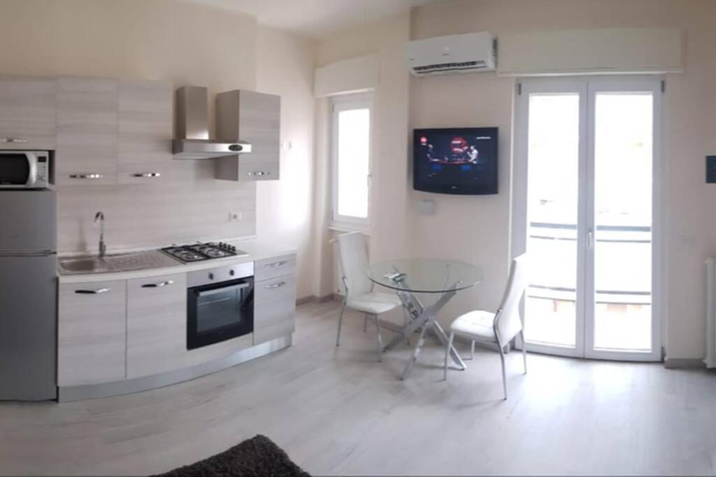 Apartment Fondazione Prada Metro Corvetto Splendido Monolocale Ristrutturato Ben Arredato